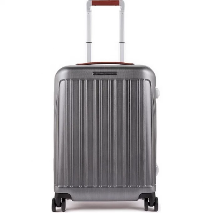 Чемодан PIQUADRO RELYGHT PLUS (черный/коричневый) BV5027PC2P/NCU Чемодан PIQUADRO RELYGHT PLUS (черный/коричневый) BV5027PC2P/NCU